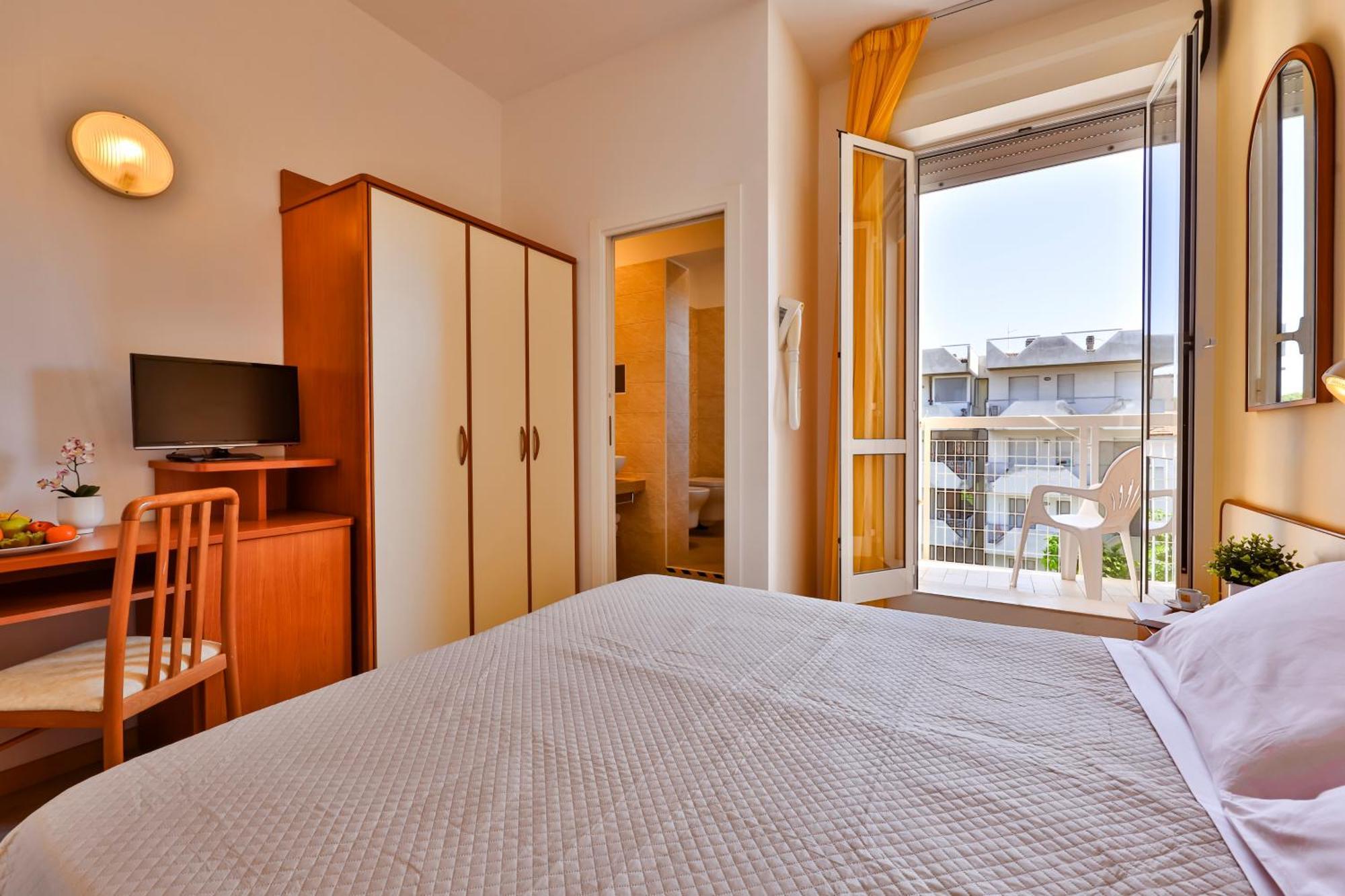 Hotel Paola Garden - Nuova Gestione Bellariva Di Rimini Экстерьер фото