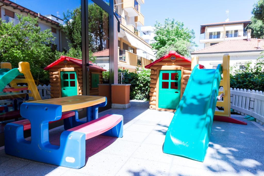 Hotel Paola Garden - Nuova Gestione Bellariva Di Rimini Экстерьер фото
